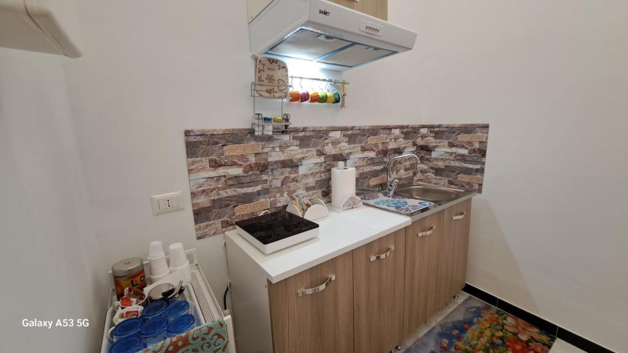 Aurora E Dad Naples Center B&B Dış mekan fotoğraf
