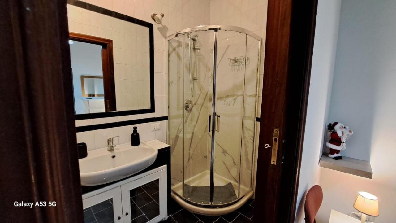 Aurora E Dad Naples Center B&B Dış mekan fotoğraf